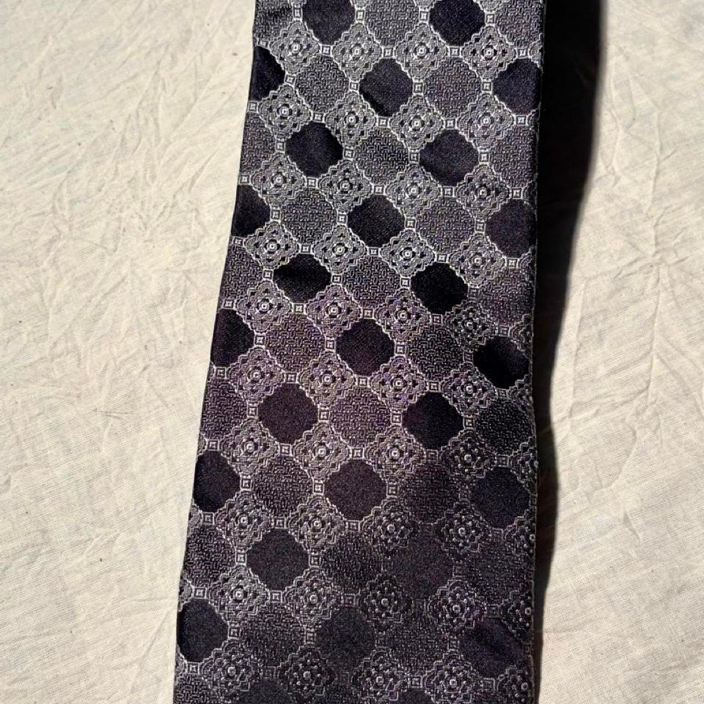 Burma Bibas black and gray geometric tie